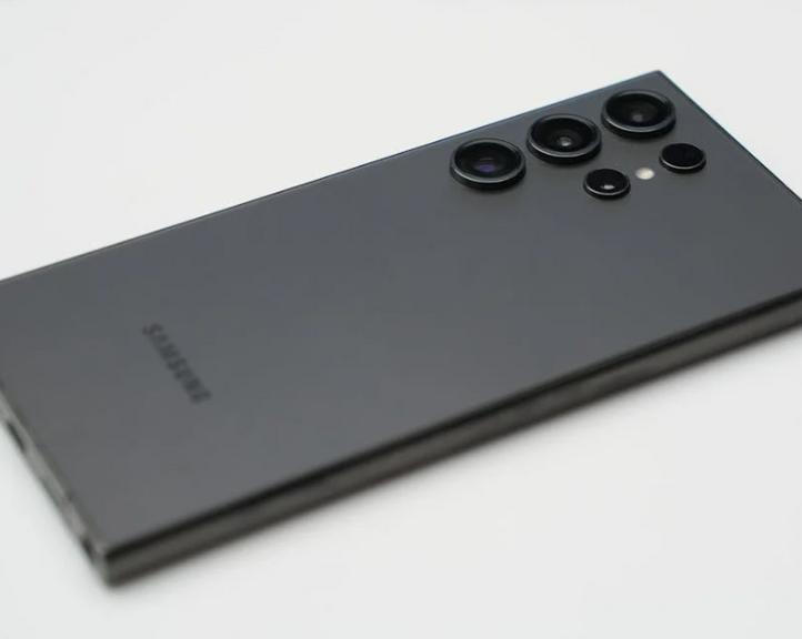 Samsung выпустит стабильную версию One UI 7.0 в феврале 2025 года
