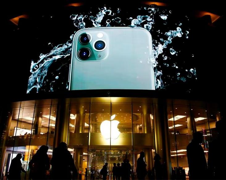 Продажи Apple в Китае снизились на 30% с начала 2024 года: кто виновник этому