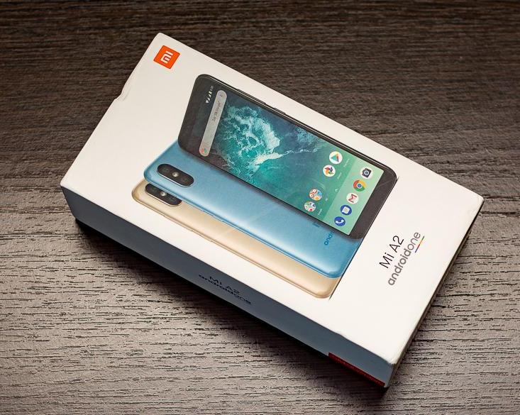 Обзор смартфона Xiaomi Mi A2: «А чё, нормальный!</p>
<p>А то у Кольки вчера из Паджерика выдрали… хулиганы какие