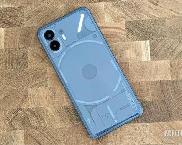 Новое обновление Nothing Phone 2 включает большой список улучшений