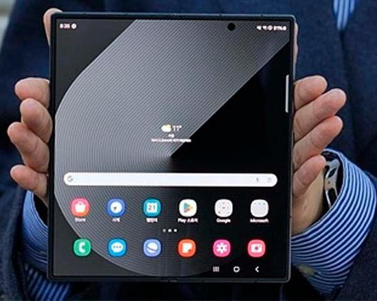 Специальную серию смартфонов Galaxy Z Fold в Корее раскупили за 10 минут