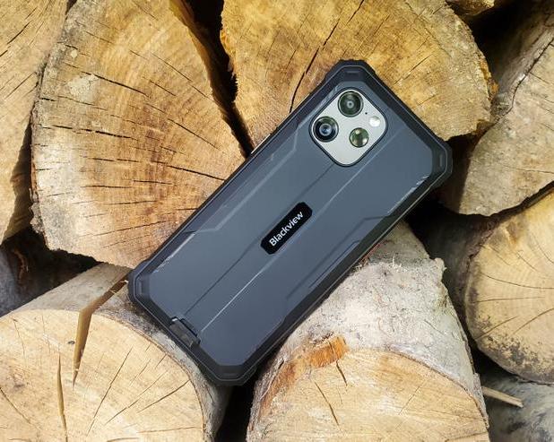 Обзор смартфона Blackview BV8900: бронированный гигант с внушительным аккумулятором и тепловизионной камерой